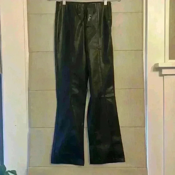 LULUS Side Zip Pleather Pant, New with tag. Size Small. - Picture 1 of 2